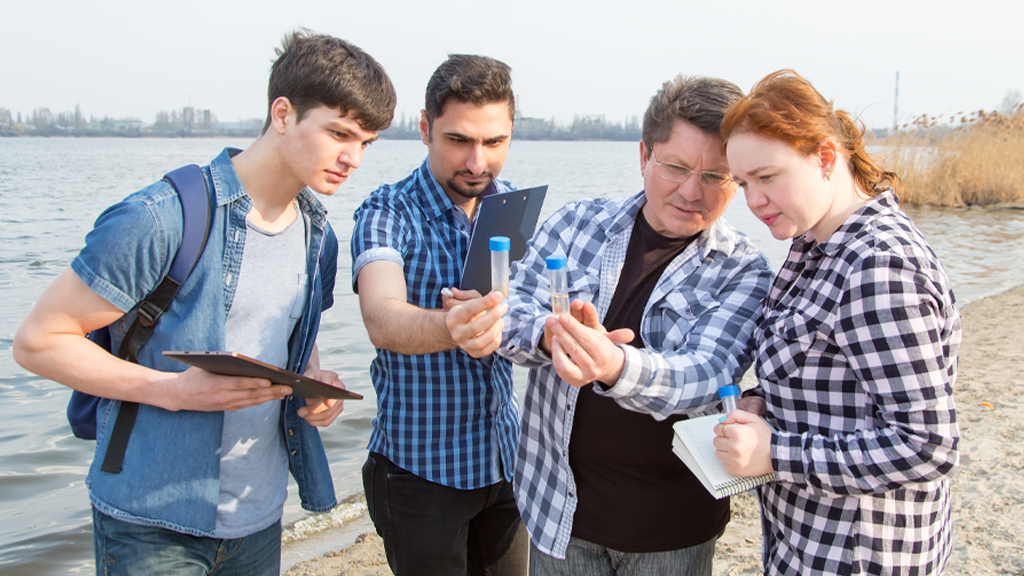 Integrated Outdoor and Classroom Science Experiences to Support Civic Engagement Among Middle and High School Students