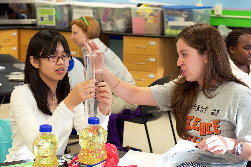 School science. Science Club. Наука клуб сайт. Science Club School. School Science Fair.